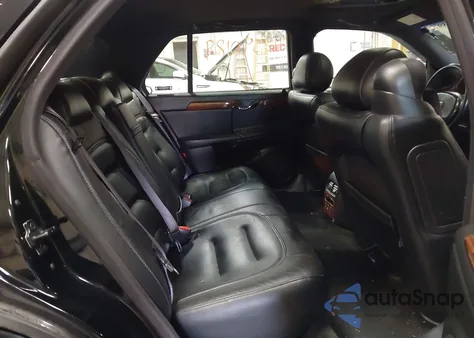 2003 Cadillac Deville Standard z USA, uszkodzony, nr VIN 1G6KD54Y83U156765